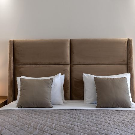 Splendour Hotel And Suites Firostefani Bagian luar foto