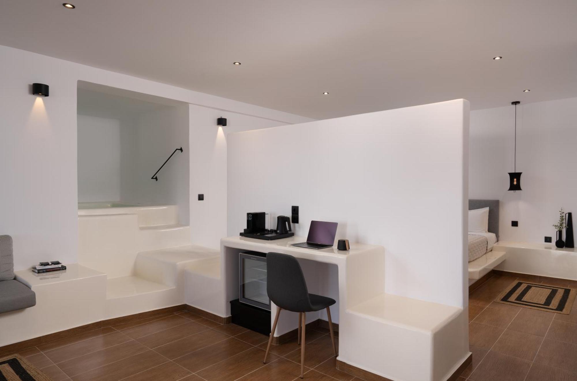 Splendour Hotel And Suites Firostefani Bagian luar foto